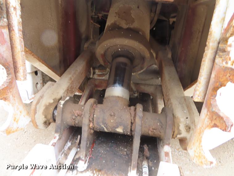 image for item DN9219 1982 Kenworth W900 wrecker truck