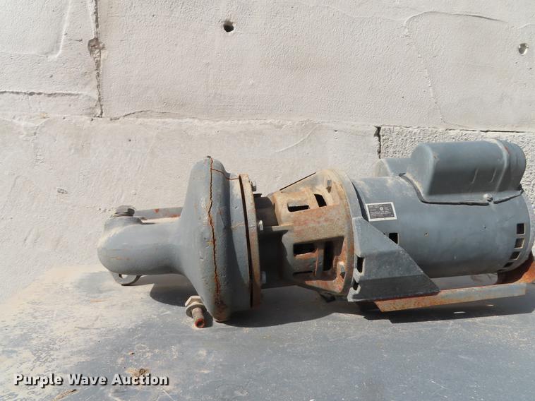 image for item DN9225 (2) hot water boilers