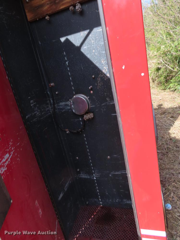 image for item DN9231 1987 Ford C8000 fire truck