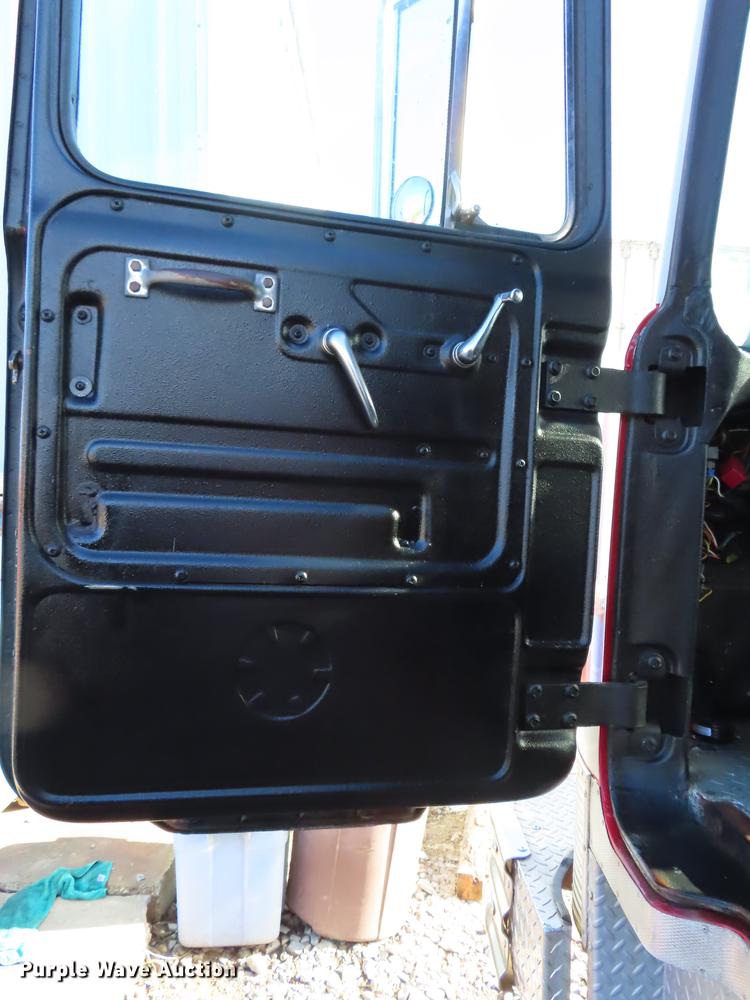 image for item DN9232 1988 Mack CF611FC fire truck