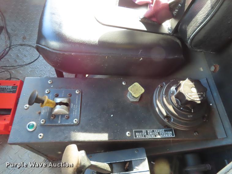 image for item DN9232 1988 Mack CF611FC fire truck