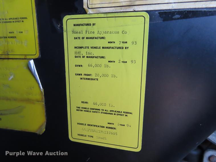 image for item DN9233 1993 Smeal fire truck