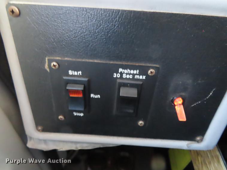 image for item DN9233 1993 Smeal fire truck