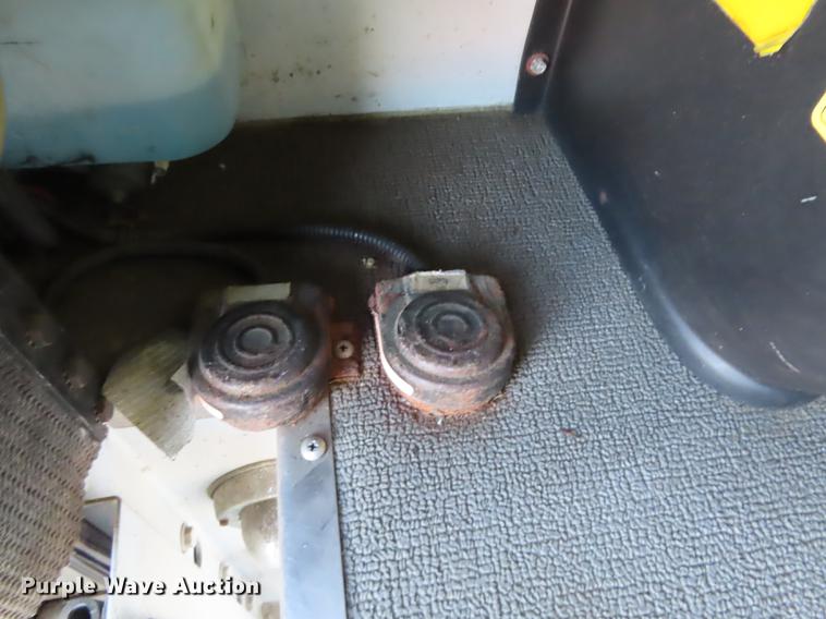 image for item DN9233 1993 Smeal fire truck