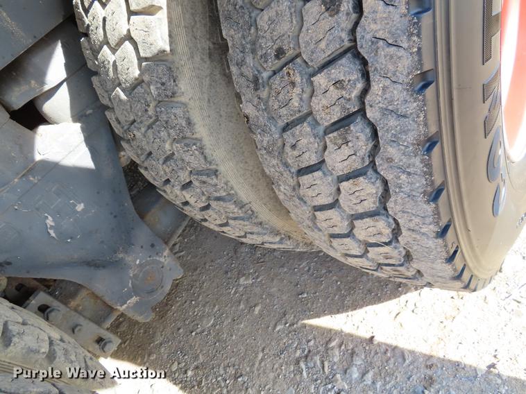 image for item DN9233 1993 Smeal fire truck