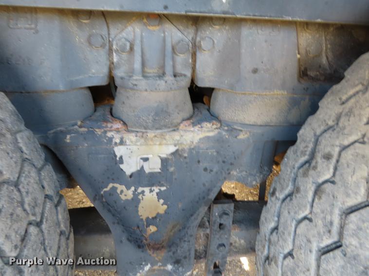 image for item DN9233 1993 Smeal fire truck