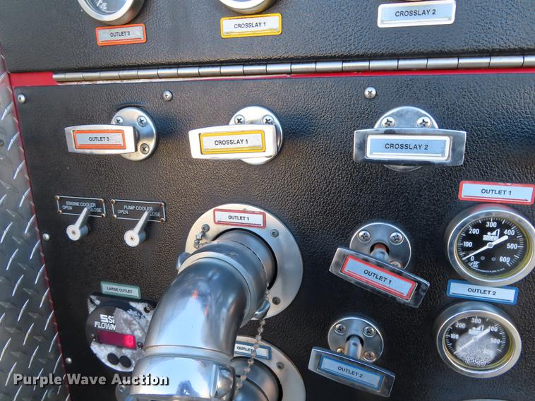 image for item DN9233 1993 Smeal fire truck