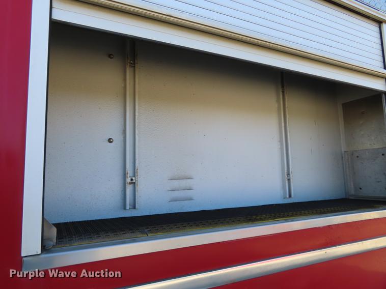 image for item DN9233 1993 Smeal fire truck