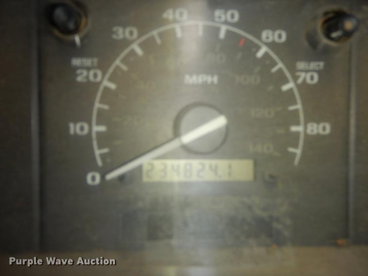 image for item DN9237 1994 Ford F450 Super Duty utility truck