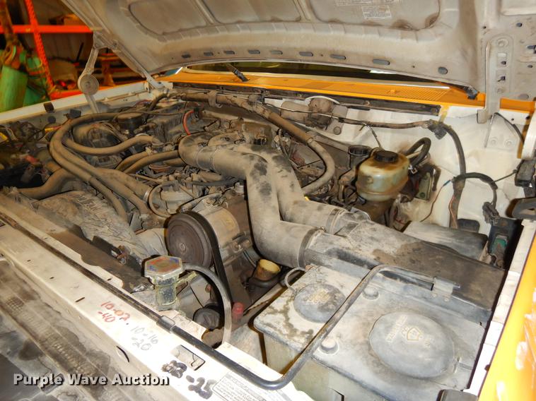 image for item DN9237 1994 Ford F450 Super Duty utility truck