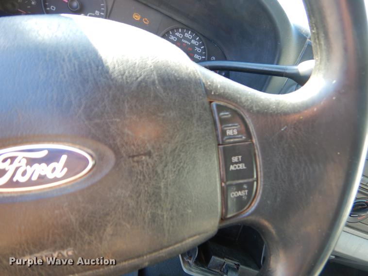 image for item DN9238 2006 Ford F250 Super Duty XLT SuperCab pickup truck