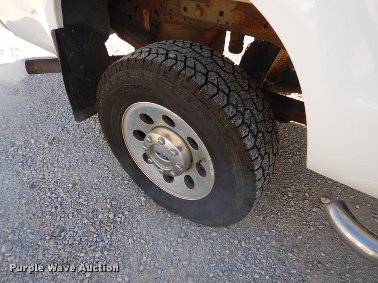 image for item DN9238 2006 Ford F250 Super Duty XLT SuperCab pickup truck