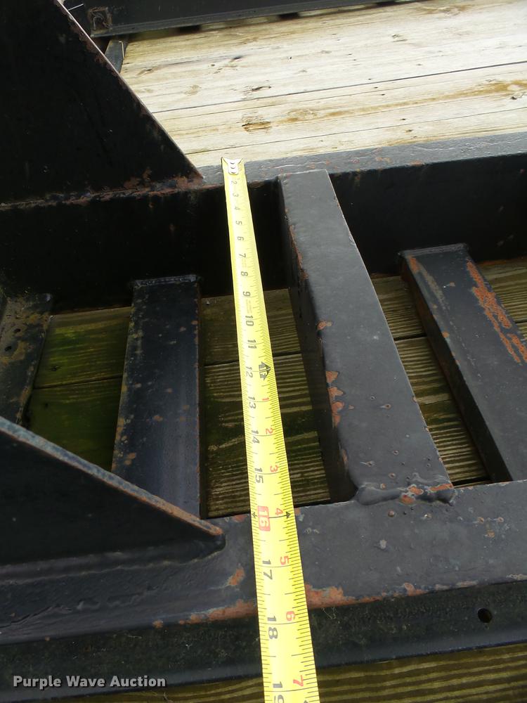 image for item DX9141 1985 Trail King TK24-2400 equipment trailer