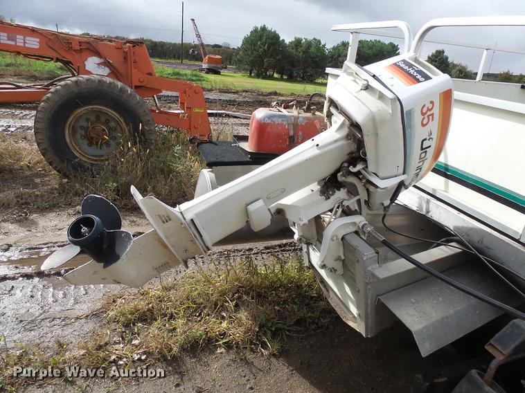 image for item DX9142 1991 Weeres Sport 20 pontoon boat