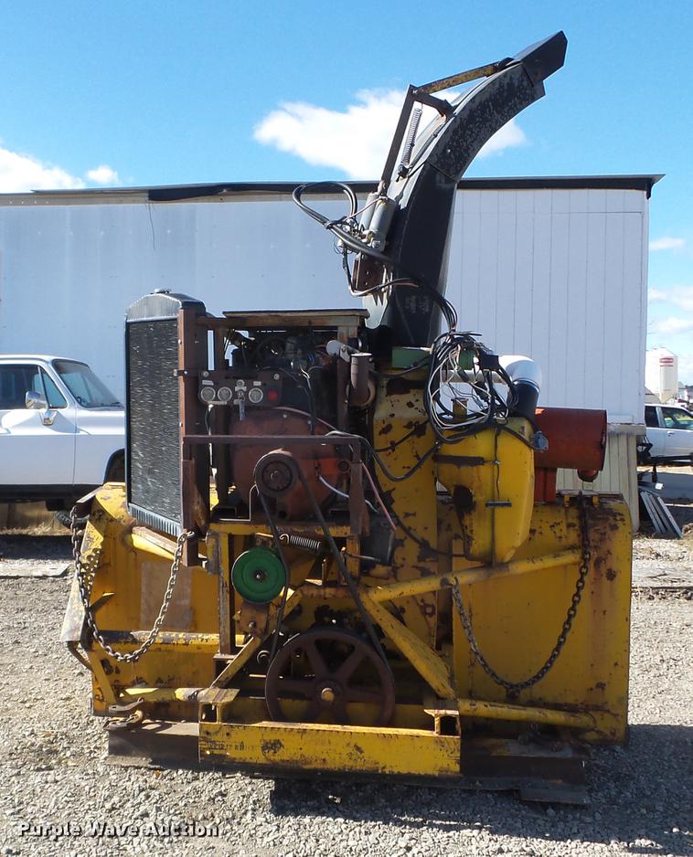 image for item DX9538 Snow blower
