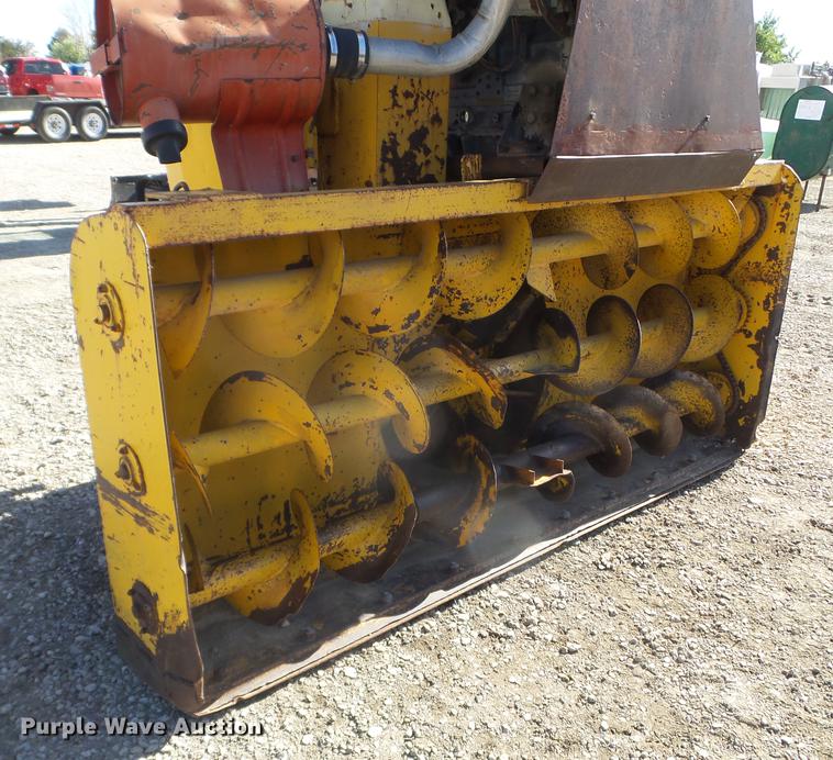 image for item DX9538 Snow blower