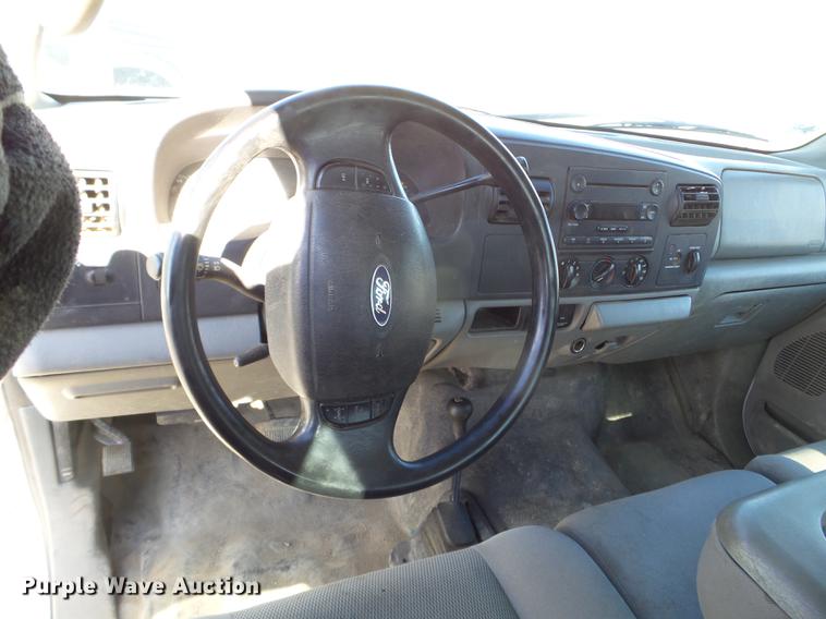 image for item DX9540 2007 Ford F250 Super Duty SuperCab pickup truck