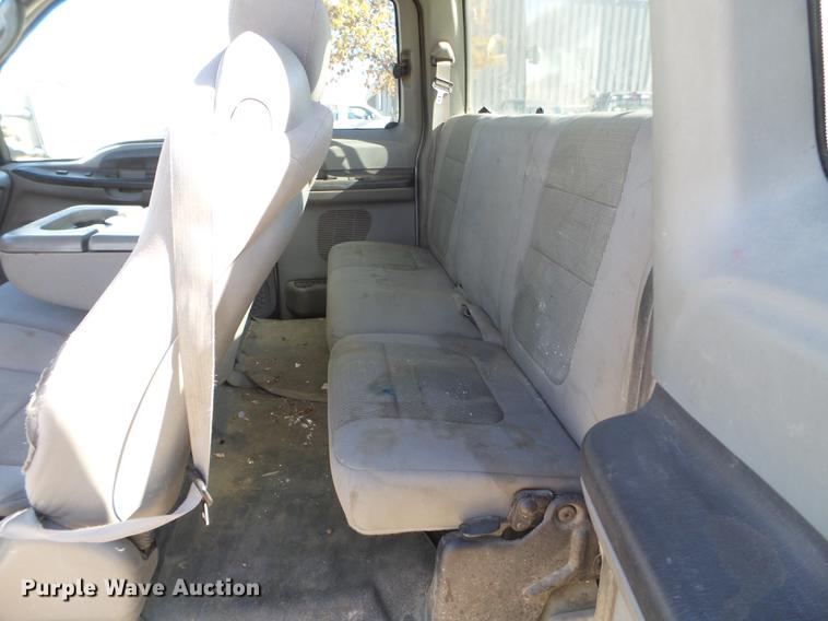 image for item DX9540 2007 Ford F250 Super Duty SuperCab pickup truck