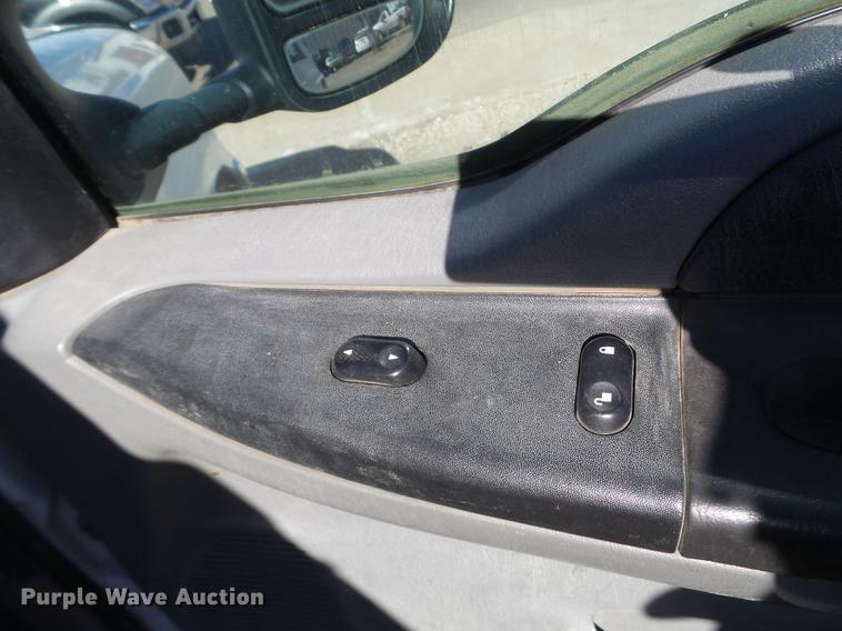 image for item DX9540 2007 Ford F250 Super Duty SuperCab pickup truck