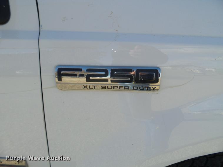 image for item DX9540 2007 Ford F250 Super Duty SuperCab pickup truck