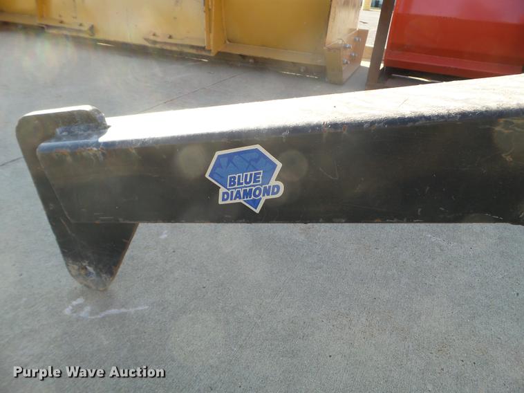 Blue Diamond skid steer boom in Stewartville, MN Item DX9643 sold