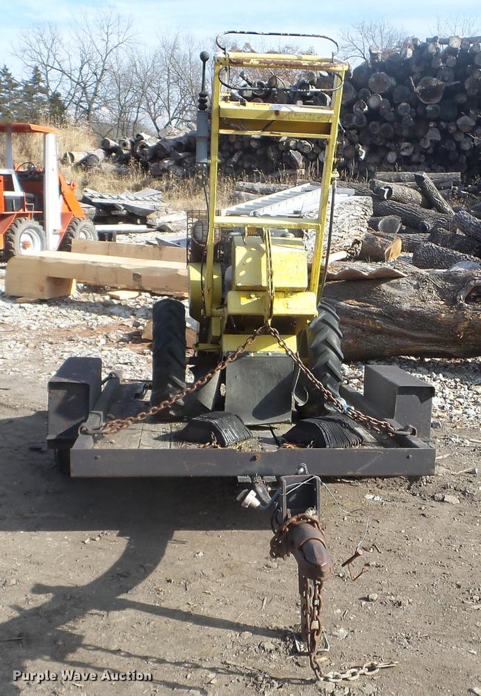 image for item DX9652 Stumper 20SP-H stump grinder