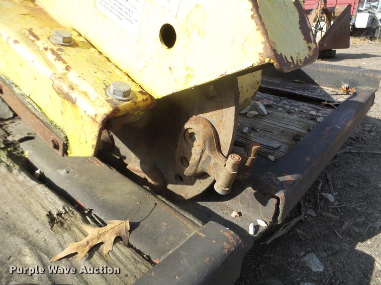 image for item DX9652 Stumper 20SP-H stump grinder