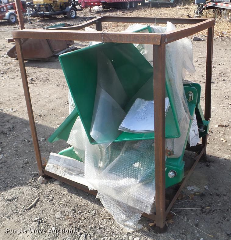 image for item DX9657 Wood chipper