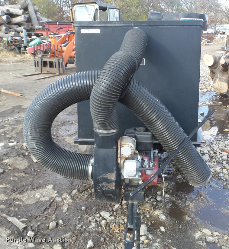 image for item DX9663 Hasty Vac vacuum trailer