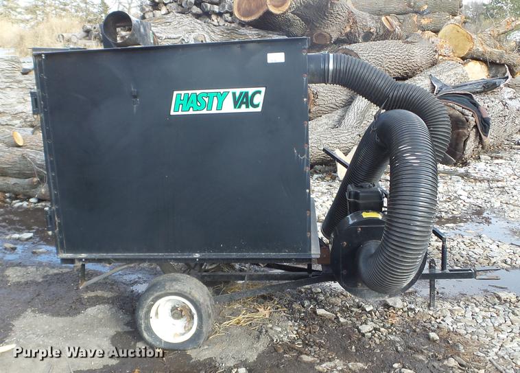 image for item DX9663 Hasty Vac vacuum trailer