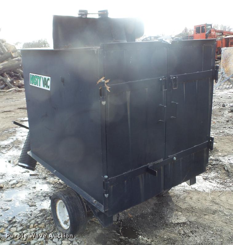 image for item DX9663 Hasty Vac vacuum trailer