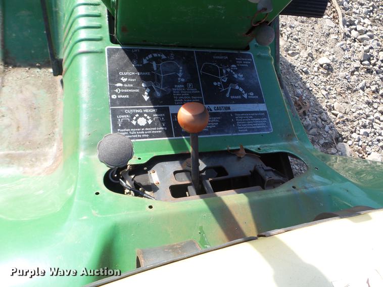 image for item DX9687 John Deere 212 lawn mower