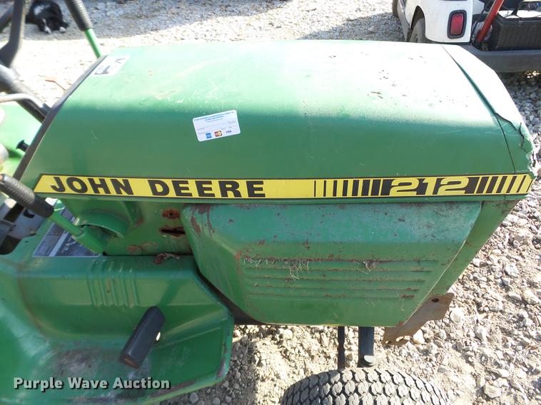 image for item DX9687 John Deere 212 lawn mower