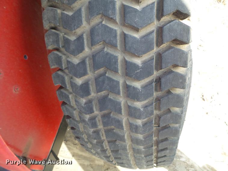 image for item DX9694 2006 Nortrac 254 tractor