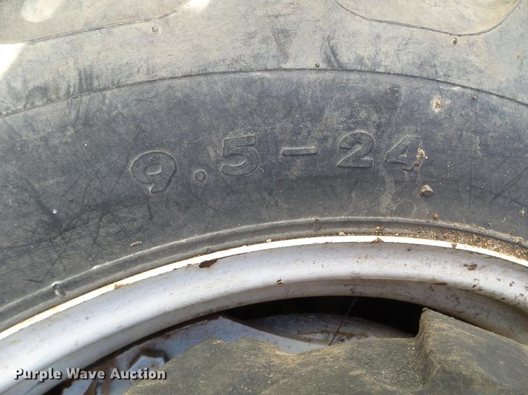 image for item DX9694 2006 Nortrac 254 tractor