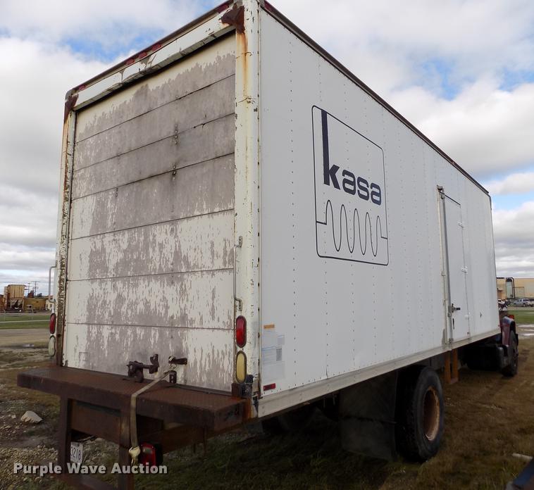 image for item DY9079 1989 Chevrolet C60 box truck