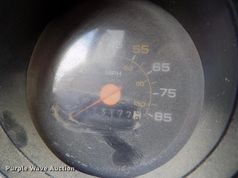 image for item DY9079 1989 Chevrolet C60 box truck