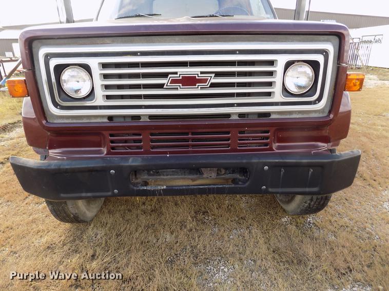 image for item DY9079 1989 Chevrolet C60 box truck