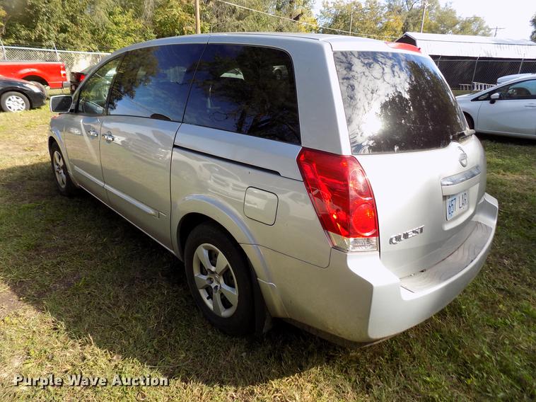 image for item DY9081 2008 Nissan Quest van