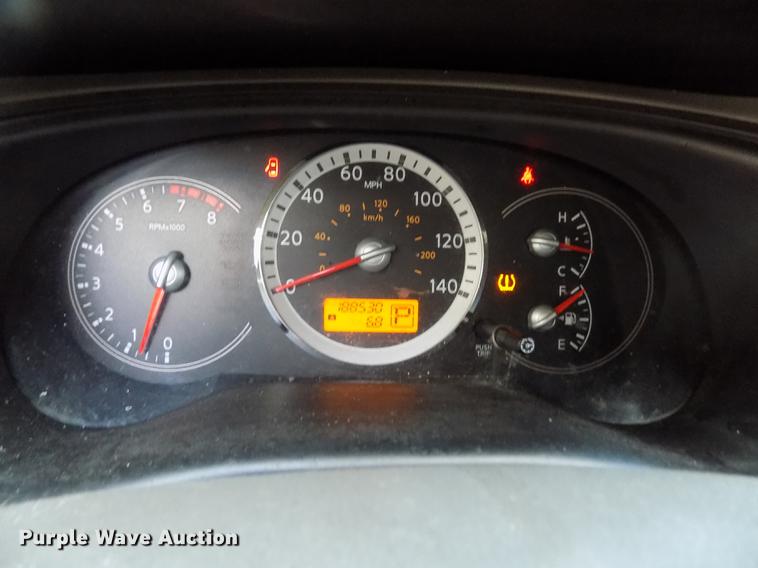 image for item DY9081 2008 Nissan Quest van