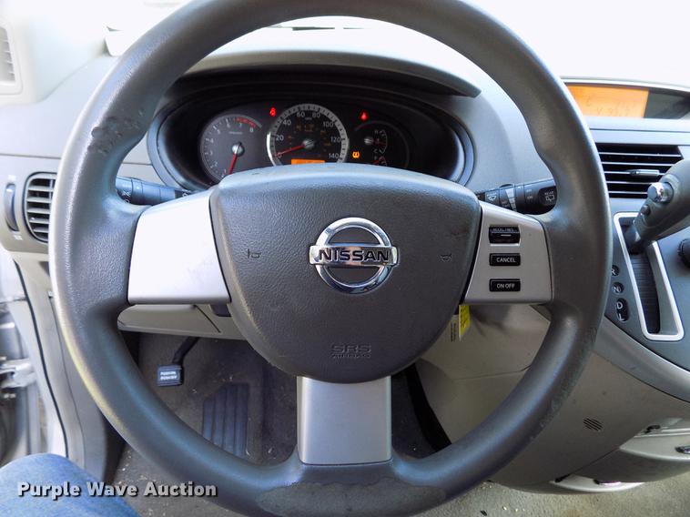 image for item DY9081 2008 Nissan Quest van