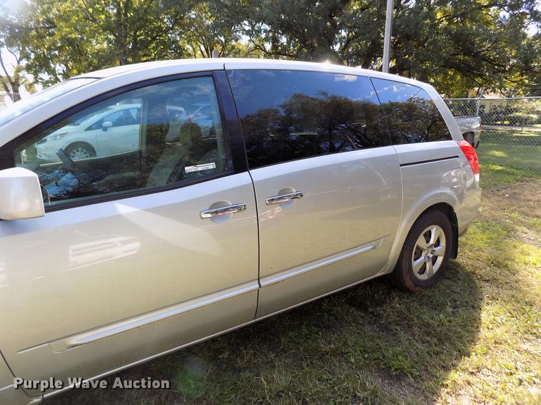 image for item DY9081 2008 Nissan Quest van