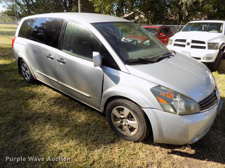 image for item DY9081 2008 Nissan Quest van