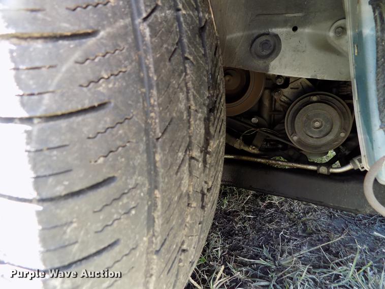 image for item DY9081 2008 Nissan Quest van