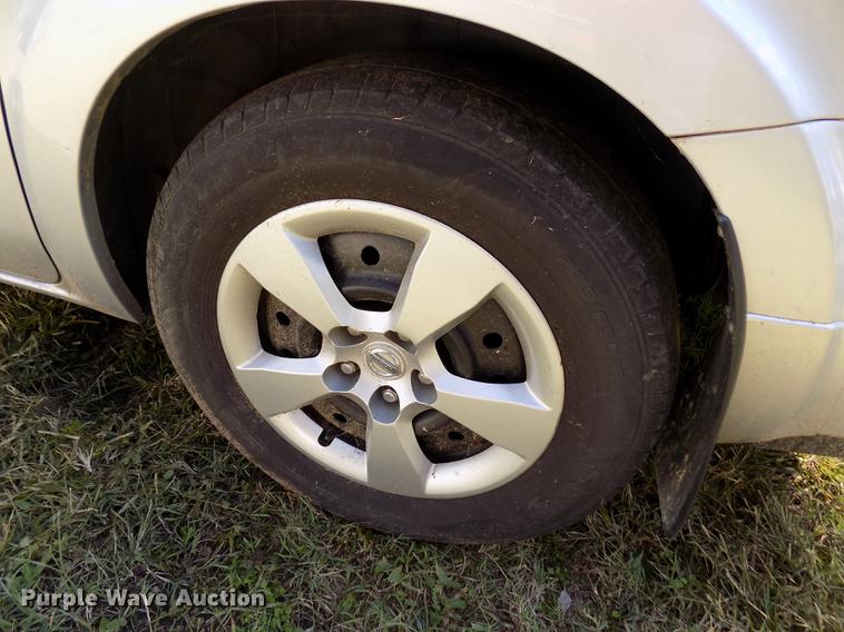 image for item DY9081 2008 Nissan Quest van