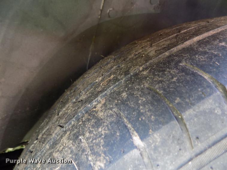 image for item DY9081 2008 Nissan Quest van