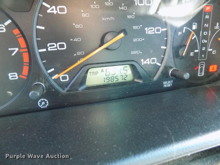 image for item DY9083 2004 Honda Odyssey van