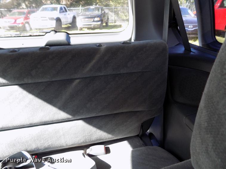 image for item DY9083 2004 Honda Odyssey van