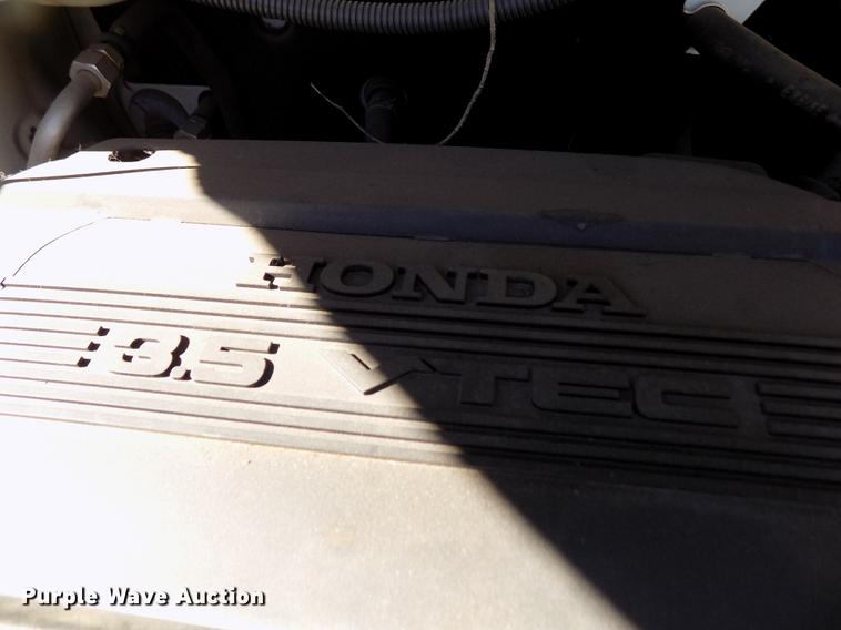 image for item DY9083 2004 Honda Odyssey van