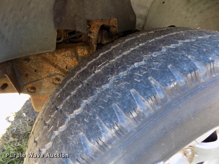 image for item DY9084 2003 Ford F150 XLT SuperCab pickup truck